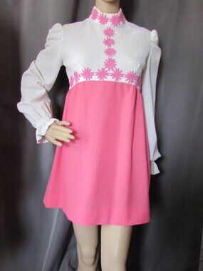 Vintage 1970 Twiggy Style Mini Dress Bubble Gum Pink